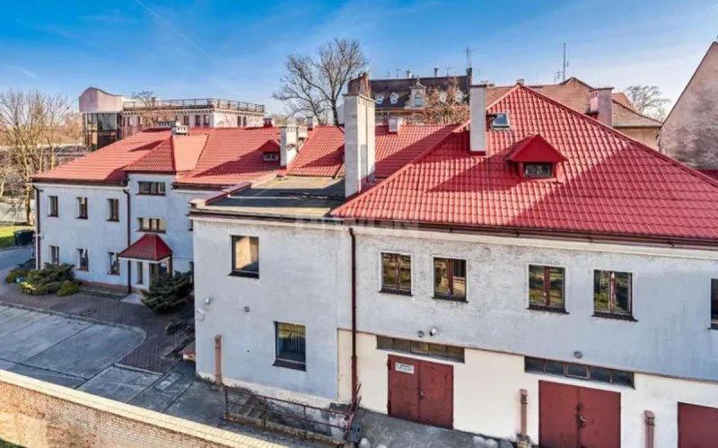 Obiekt komercyjny na sprzedaż Brzeg
